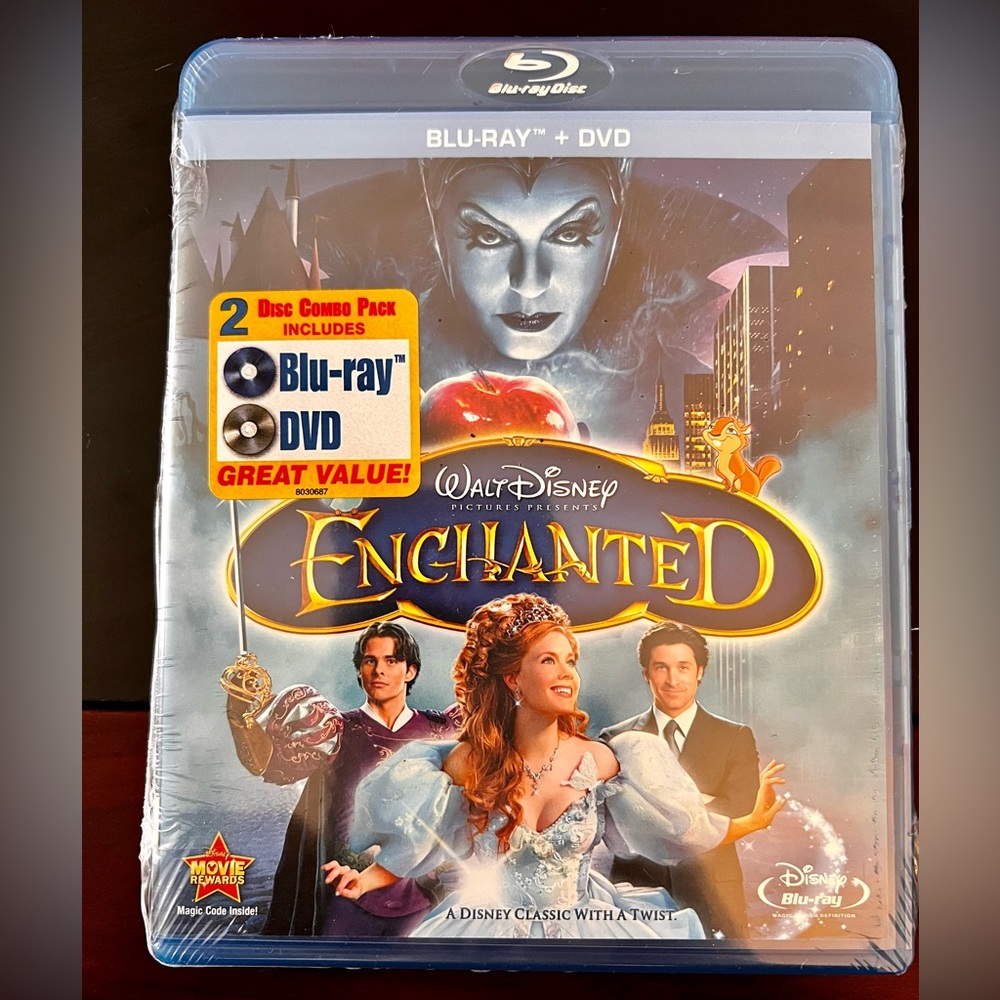 Enchanted DVD - Blueray - New